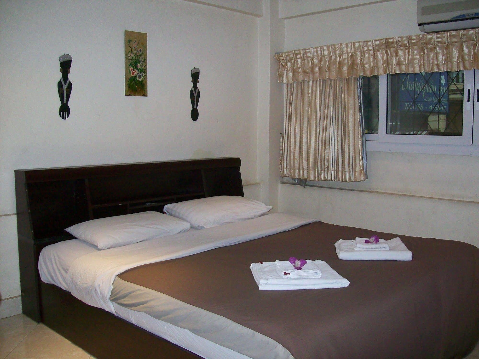 Chaiyapoon Inn Pattaya Luaran gambar